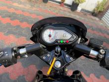 https://riyasewana.com/uploads/bajaj-pulsar-150-118495824851.jpg