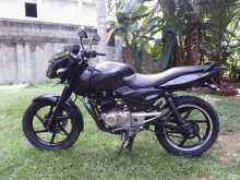 https://riyasewana.com/uploads/bajaj-pulsar-150-120325213972.jpg