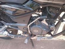 https://riyasewana.com/uploads/bajaj-pulsar-150-121016156245.jpg