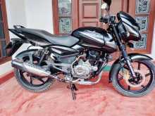 Bajaj Pulsar 150 2017 Motorbike