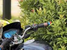 https://riyasewana.com/uploads/bajaj-pulsar-150-1212132522382.jpg