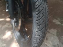 https://riyasewana.com/uploads/bajaj-pulsar-150-1213425319545.jpg