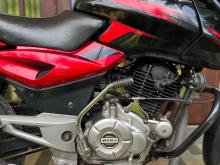 https://riyasewana.com/uploads/bajaj-pulsar-150-1222520419305.jpg