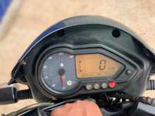 https://riyasewana.com/uploads/bajaj-pulsar-150-126094613603.jpg