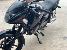 https://riyasewana.com/uploads/bajaj-pulsar-150-126101619945.jpg