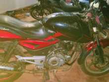 https://riyasewana.com/uploads/bajaj-pulsar-150-131229234053.jpg