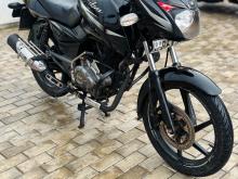 Bajaj Pulsar 150 2017 Motorbike