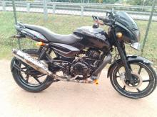 https://riyasewana.com/uploads/bajaj-pulsar-150-132122076326.jpg