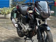 Bajaj Pulsar 150 2016 Motorbike