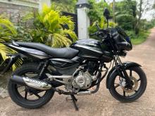 Bajaj Pulsar 150 2016 Motorbike