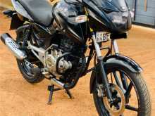 Bajaj Pulsar 150 2016 Motorbike