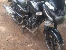 https://riyasewana.com/uploads/bajaj-pulsar-150-147201548026.jpg