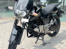 Bajaj Pulsar 150 2016 Motorbike