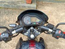 https://riyasewana.com/uploads/bajaj-pulsar-150-152021346135.jpg