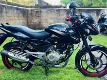 Bajaj Pulsar 150 2016 Motorbike