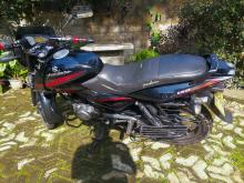 https://riyasewana.com/uploads/bajaj-pulsar-150-15745276936.jpg