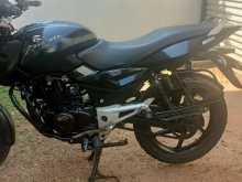 https://riyasewana.com/uploads/bajaj-pulsar-150-15846084563.jpg