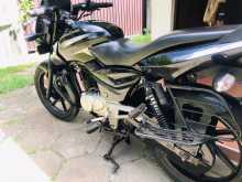 Bajaj Pulsar 150 2016 Motorbike