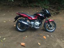 Bajaj Pulsar 150 2015 Motorbike