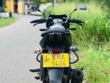 https://riyasewana.com/uploads/bajaj-pulsar-150-1612004424761.jpg