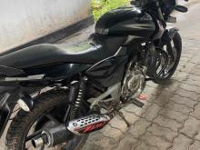 https://riyasewana.com/uploads/bajaj-pulsar-150-1613124724641.jpg