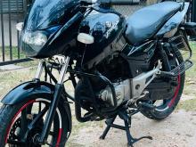 Bajaj Pulsar 150 2013 Motorbike