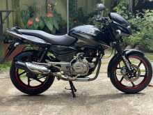 Bajaj Pulsar 150 2016 Motorbike