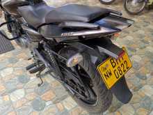 https://riyasewana.com/uploads/bajaj-pulsar-150-169590513824.jpg