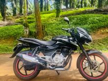 Bajaj Pulsar 150 2016 Motorbike