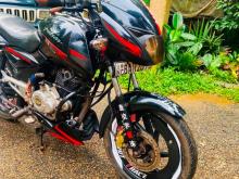 Bajaj Pulsar 150 2014 Motorbike