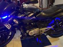 Bajaj Pulsar 150 2016 Motorbike