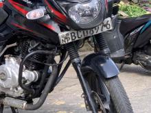 https://riyasewana.com/uploads/bajaj-pulsar-150-1810495324581.jpg