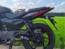 https://riyasewana.com/uploads/bajaj-pulsar-150-1816494522763.jpg