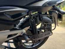 https://riyasewana.com/uploads/bajaj-pulsar-150-1823101613743.jpg