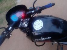 https://riyasewana.com/uploads/bajaj-pulsar-150-18822526064.jpg