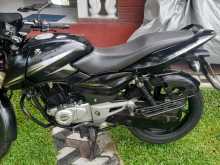 https://riyasewana.com/uploads/bajaj-pulsar-150-189153913713.jpg