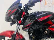 https://riyasewana.com/uploads/bajaj-pulsar-150-1910010113394.jpg