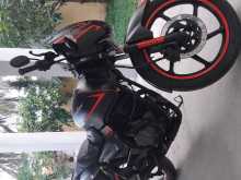 https://riyasewana.com/uploads/bajaj-pulsar-150-191024314803.jpg