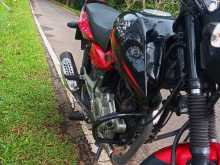 https://riyasewana.com/uploads/bajaj-pulsar-150-191650264562.jpg