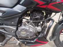 https://riyasewana.com/uploads/bajaj-pulsar-150-1920353813604.jpg