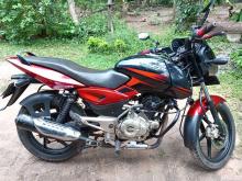 Bajaj Pulsar 150 2016 Motorbike