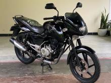 Bajaj Pulsar 150 2014 Motorbike