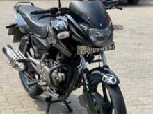 Bajaj Pulsar 150 2016 Motorbike