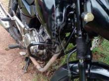 https://riyasewana.com/uploads/bajaj-pulsar-150-1975202459287.jpg