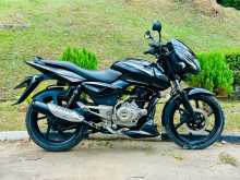 Bajaj Pulsar 150 2016 Motorbike