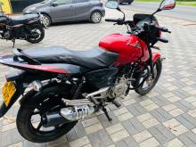 https://riyasewana.com/uploads/bajaj-pulsar-150-199093219474.jpg