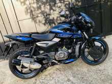 Bajaj Pulsar 150 2018 Motorbike