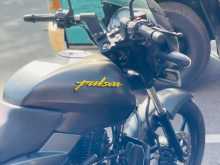 https://riyasewana.com/uploads/bajaj-pulsar-150-201213111072.jpg