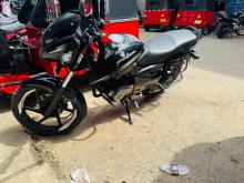 Bajaj Pulsar 150 2016 Motorbike