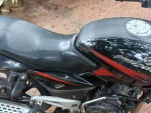 https://riyasewana.com/uploads/bajaj-pulsar-150-211228566385.jpg